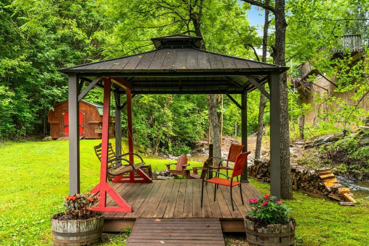 Villa Cabin 5 Studio Cabin With Hot Tub, Water View And Fire Pit Sevierville Exterior foto